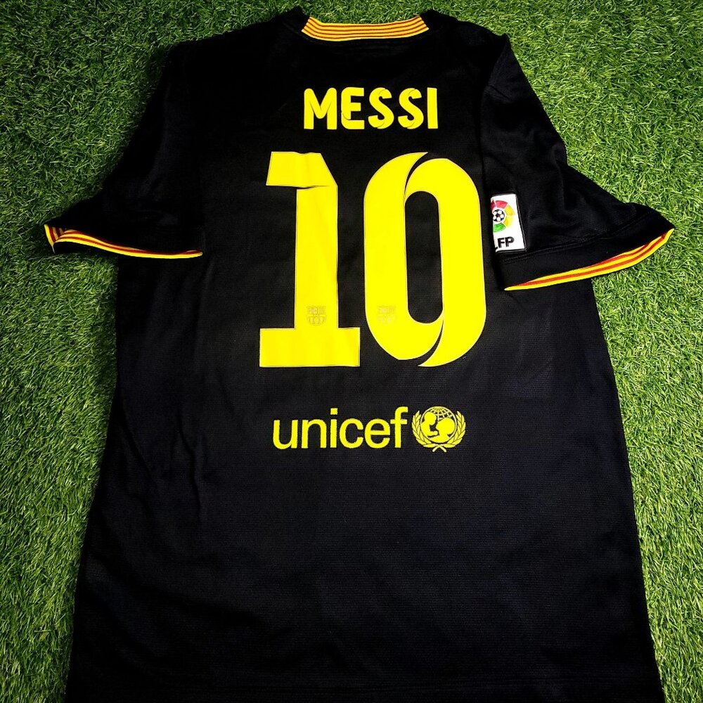 Messi Barcelona 2013 2014 Third Soccer Jersey L SKU# 532824-013